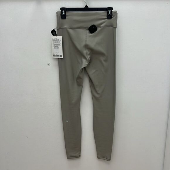 Lululemon legging - Picture 2 of 3